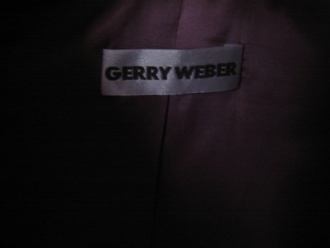 Mooi suède GERRY WEBER jasje, maat 38. - 2