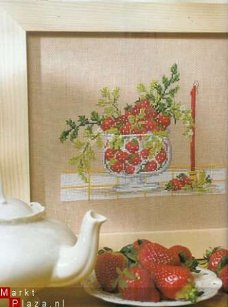 borduurpatroon 3002 schilderij met aardbeien