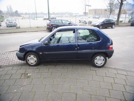 Citroën Saxo 1.1 Plaatwerk en diverse onderdelen op voorraad - 1