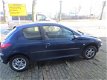 Peugeot 206 1.4 xr Plaatwerk en Diverse Onderdelen Sloopauto inkoop Den haag - 4 - Thumbnail