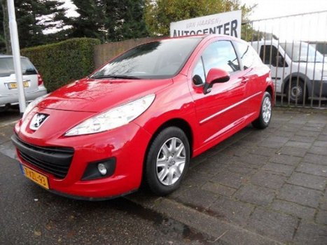 Peugeot 207 - 1.4 color-line - 1