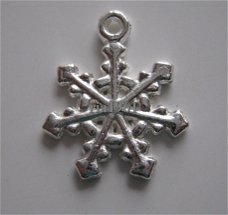 bedeltje/charm kerst:sneeuwster 02 wit zilver - 20x16 mm