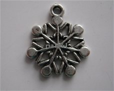 bedeltje/charm kerst:sneeuwster 03 - 20x16 mm