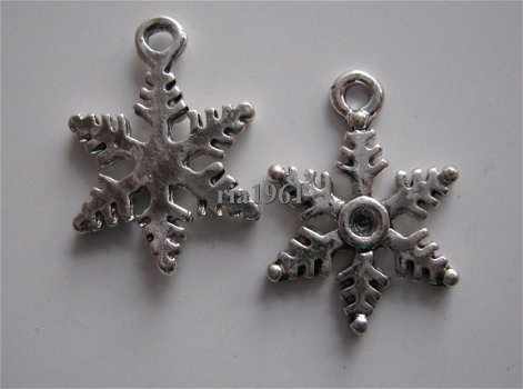 bedeltje/charm kerst:sneeuwster 08 - 19x13 mm - 1