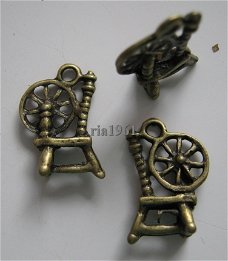 bedeltje/charm inboedel : spinnenwiel brons - 19x14 mm