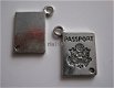 bedeltje/charm overig: paspoort - 18x12 mm - 1 - Thumbnail