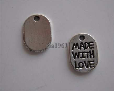 bedeltje/charm overig:made with love - 11 mm -10 voor 0,75 - 1