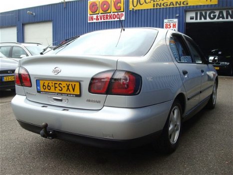 Nissan Primera - 1.8 Comfort AIRCO - 1