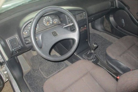 Peugeot 405 - 1.6 GL - 1