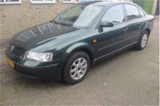 Volkswagen Passat - 1.6