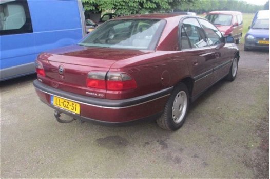 Opel Omega - 2.0i GL - 1