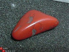 #22 Rode Jaspis Red Jasper Knuffel-trommelsteen