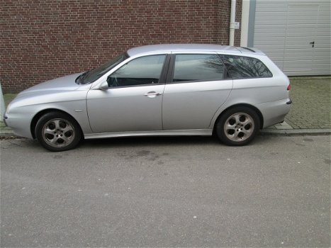 ALFA ROMEO 156 SPORTWAGON Bouwjaar 2000 1.9 jtd Plaatwerk - 1