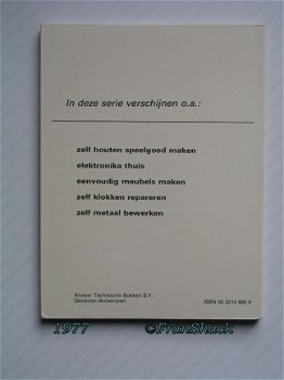 [1977] Eenvoudige Auto-Elektronica , Fischer, Kluwer - 4