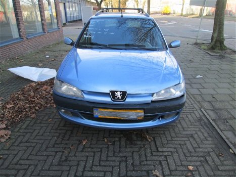 Peugeot 306 break 1.9 D Plaatwerk en Onderdelen - 4