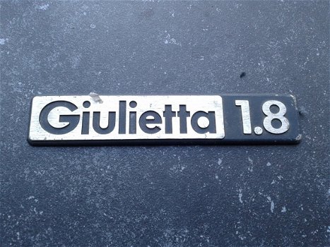 Alfa Romeo Giulietta 1.8 typeplaatje logo embleem - 0