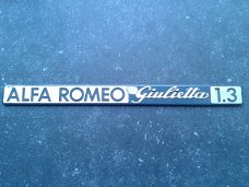 Alfa Romeo Giulietta 1.3 typeplaat logo embleem