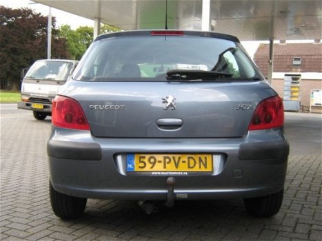 Peugeot 307 - 1.6-16V Navtech NW APK Staat in de Krim - 1