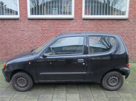 Fiat Seicento Bouwjaar 2000 Zwart Plaatwerk en Onderdelen - 1