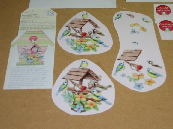 3D SET voor WENSKAART --- KAART nr. 3 --- VOGELS bij het VOGELHUISJE - Afbeelding 2