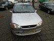 Ford Fiësta 2000 Ruitenwissermotor achterzijde Sloopauto inkoop Den haag - 6 - Thumbnail