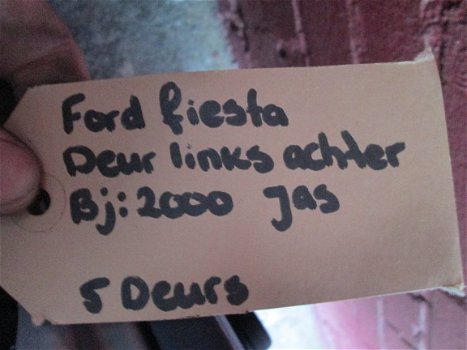 Ford Fiësta 2000 5 deurs Portier links achter Sloopauto inkoop Den haag - 2