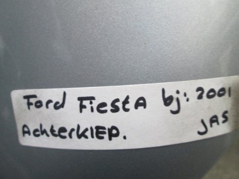 Ford Fiësta 2000 Achterklep Sloopauto inkoop Den haag - 2