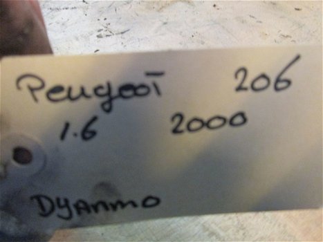 Peugeot 206 1.6 Bouwjaar 2000 Dynamo Sloopauto inkoop Den haag - 3