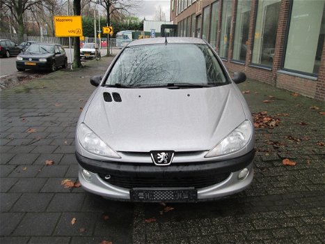 Peugeot 206 1.6 Bouwjaar 2000 Gasklephuis Sloopauto inkoop Den haag - 5