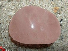 #22 Roze Kwarts  Rosa-quartz Knuffelsteen