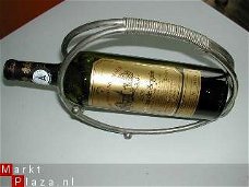 Mooie wijnfleshouder art deco van rond ijzer of aluminium met bolletjes als pootjes bieden vanaf 7,5