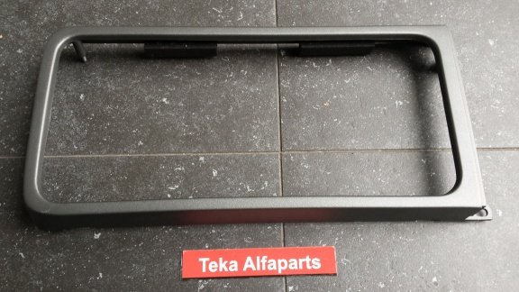 Alfa Romeo Alfetta Sedan koplamp kap 117.01.90.251 NOS - nr. 1