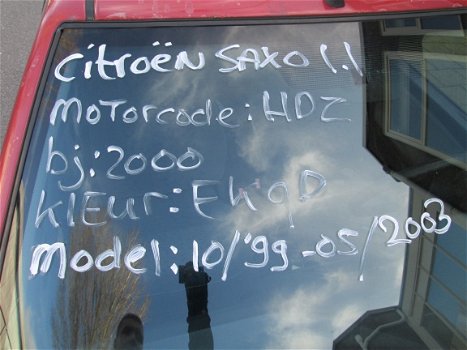 Citroën Saxo bordeaux rood Plaatwerk en Onderdelen - 3