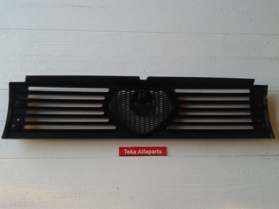 Alfa Romeo 33 Quadrifoglio Grille NOS - Afbeelding 4