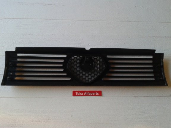 Alfa Romeo 33 Quadrifoglio Grille NOS - Afbeelding 5