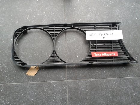 Alfa Romeo Berlina Grill Deel 105135945000 - 0