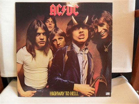 AC/DC - Highway To Hell - 1