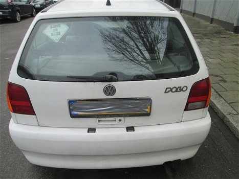 Volkswagen Polo 1.6 wit 1999 Plaatwerk en onderdelen - 4