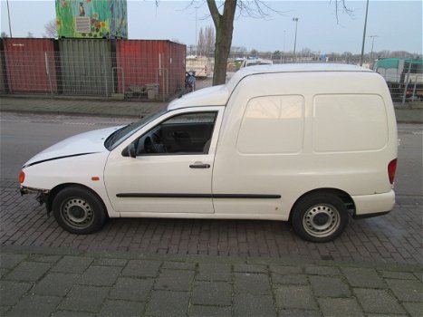 Volkswagen Caddy Wit 1.9 sdi bouwjaar 2000 Plaatwerk en Onderdelen - 4