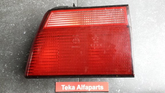 Alfa Romeo 155 Achterlicht 60568443 Links Used - Afbeelding 2
