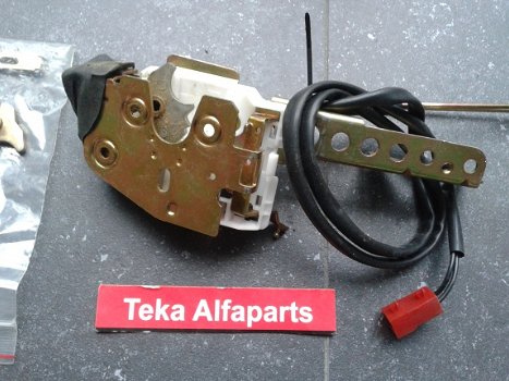 Alfa Romeo 164 (87-92) Elektrisch Deurslot 60780067 Slot Links NOS - 0