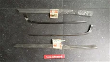 Alfa Romeo 90 Sierlijst Set 162007717800 & 162007717900 NOS