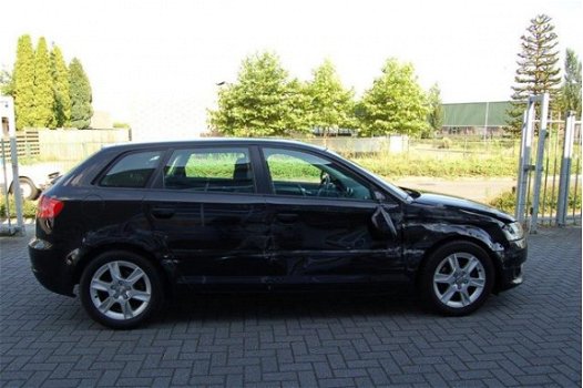 Audi A3 Sportback - Sportback 1.9 TDI Ambition Business Edition - 1