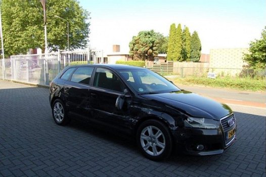 Audi A3 Sportback - Sportback 1.9 TDI Ambition Business Edition - 1