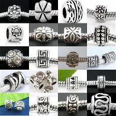 100 stuks Pandora Style bedels voor slechts € 19,95