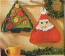 Haakpatroon 1016 twee pannenlappen, kerstman en kerstboom - 1 - Thumbnail