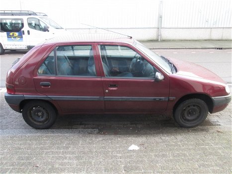 Citroën Saxo 1.1 5-deurs Plaatwerk en Onderdelen - 2