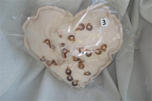 Valentijnshart Handgemaakte harten van stof diverse modellen van 11 tot 28 cm Hart 1 30 cm 5 eur - 4