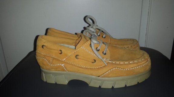 Spacestone geel bruine schoenen maat 34 nieuw - 2