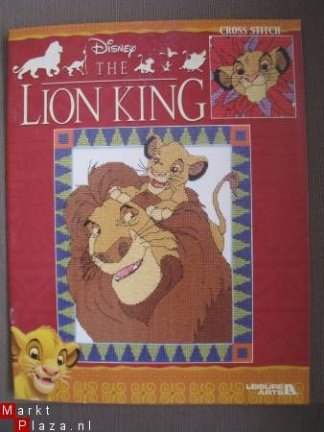 Prachtig borduurboek met kruissteekpatronen The Lion King - nr. 1